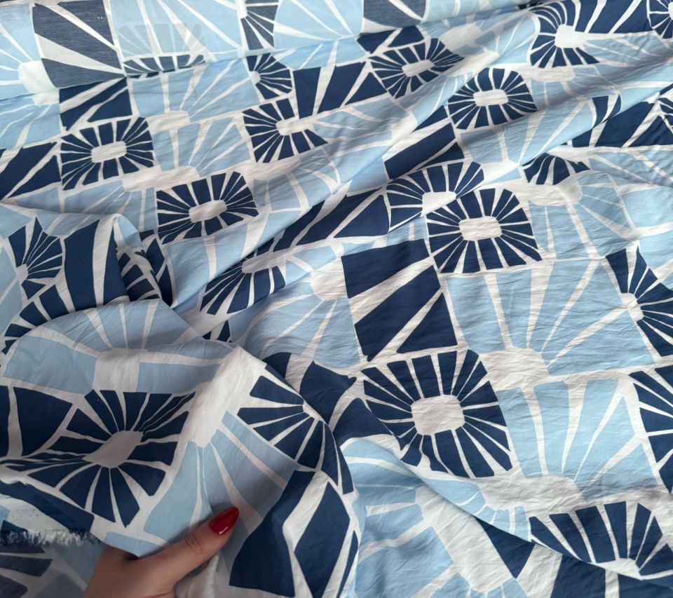 Ayrobin Kumaş (Tensel/Modal Kumaş) Geometrik Çiçek Desen Bebe Mavi Renk