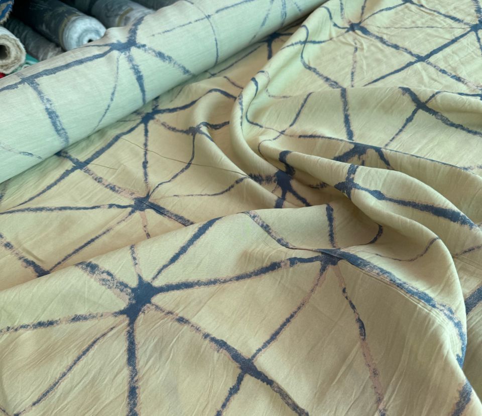 Ayrobin Kumaş (Tensel/Modal Kumaş)  Çatkı Desen Bej Renk