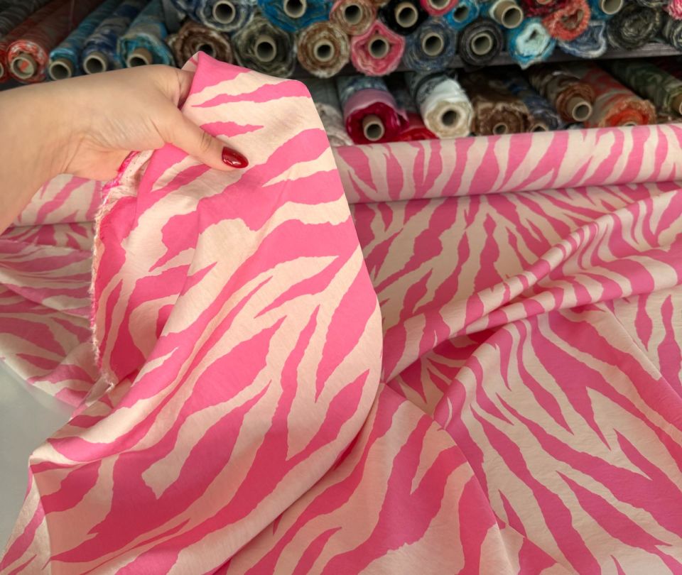 Ayrobin Kumaş (Tensel/Modal Kumaş)  Pembe Renk Zebra Desen