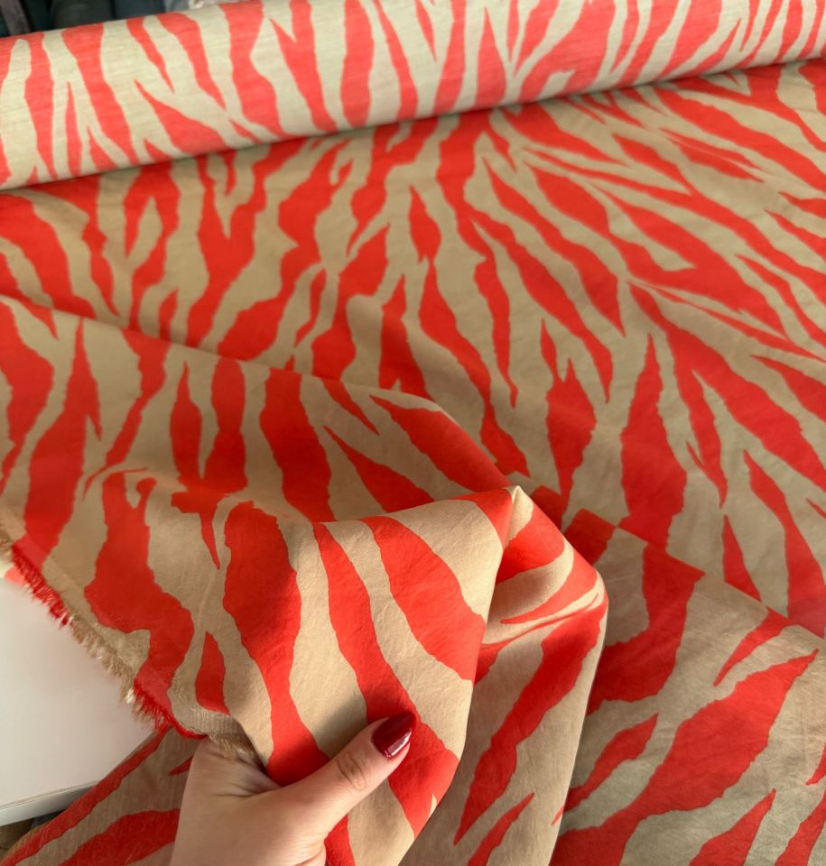 Ayrobin Kumaş (Tensel/Modal Kumaş)  Turuncu Renk Zebra Desen