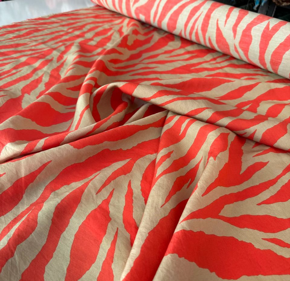 Ayrobin Kumaş (Tensel/Modal Kumaş)  Turuncu Renk Zebra Desen