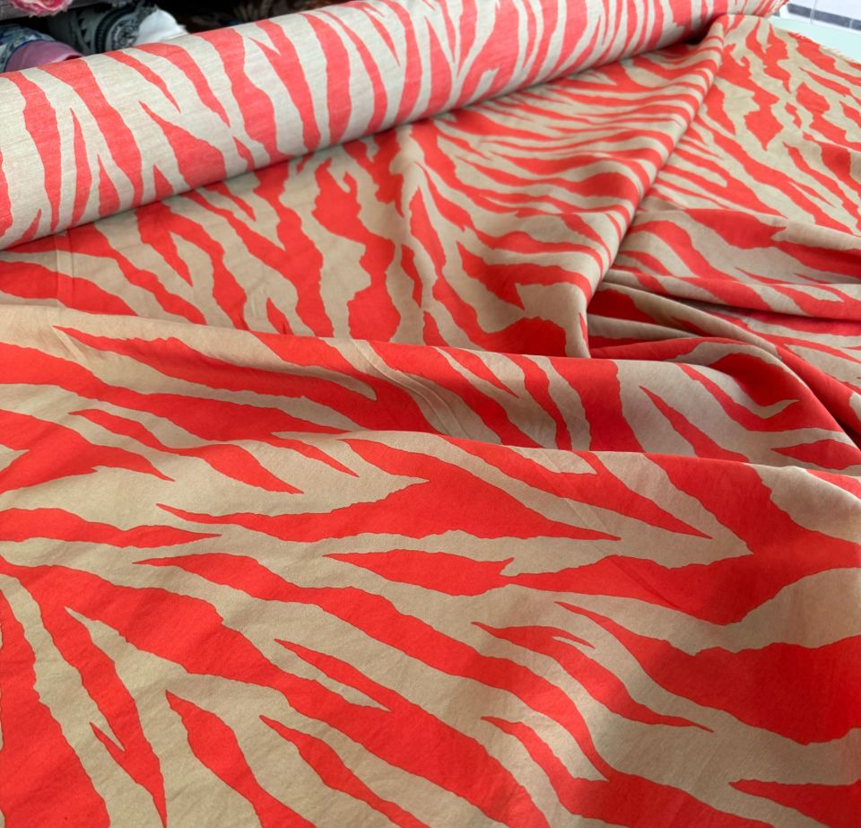 Ayrobin Kumaş (Tensel/Modal Kumaş)  Turuncu Renk Zebra Desen