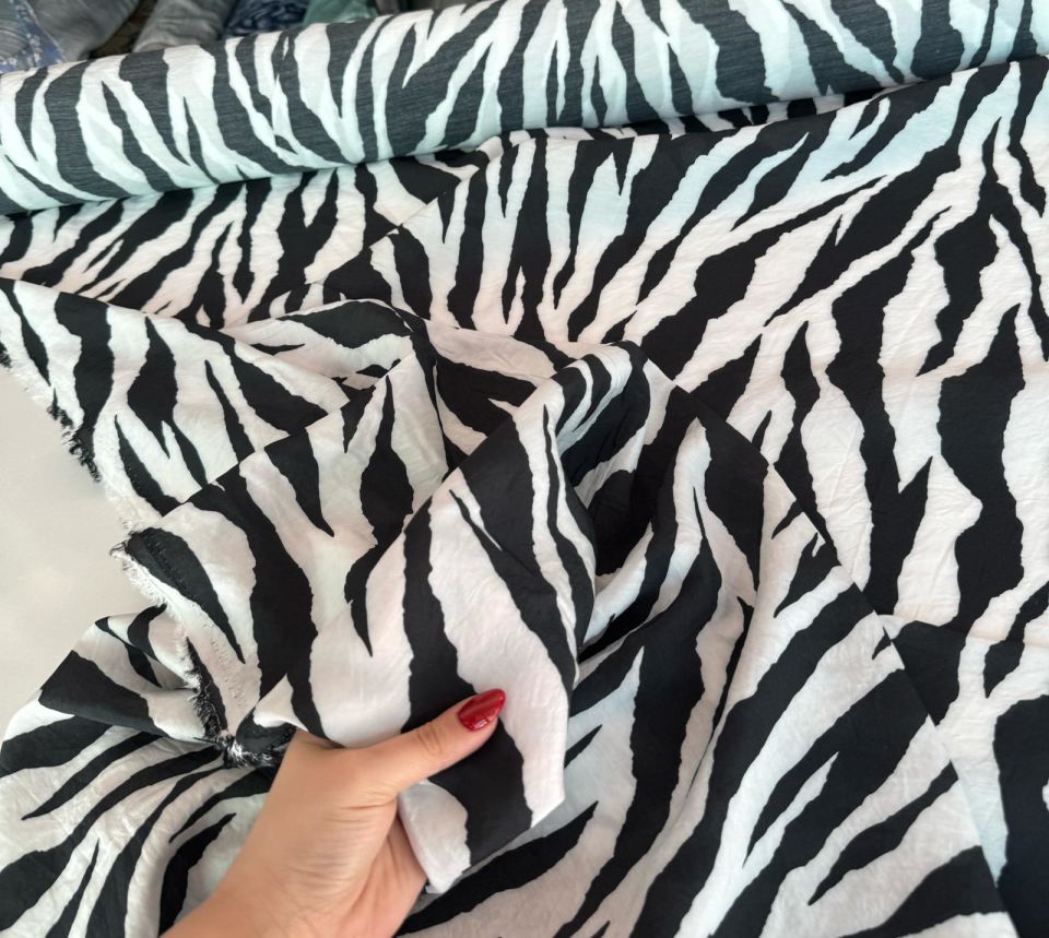 Ayrobin Kumaş (Tensel/Modal Kumaş)  Zebra Desen Siyah Beyaz