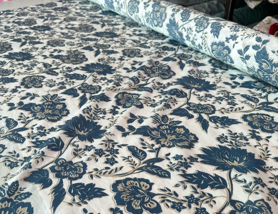 Ayrobin Kumaş (Tensel/Modal Kumaş) Çiçek Desen Mavi