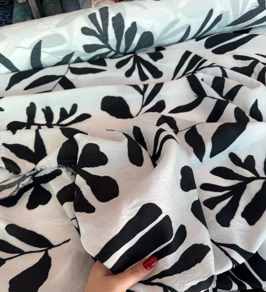 Ayrobin Kumaş (Tensel/Modal Kumaş) Yaprak Desen Beyaz Siyah