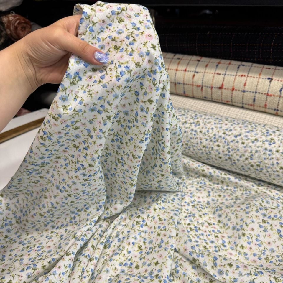 Vual Kumaş Emprime Küçük Çiçek Desen Mavi Pembe