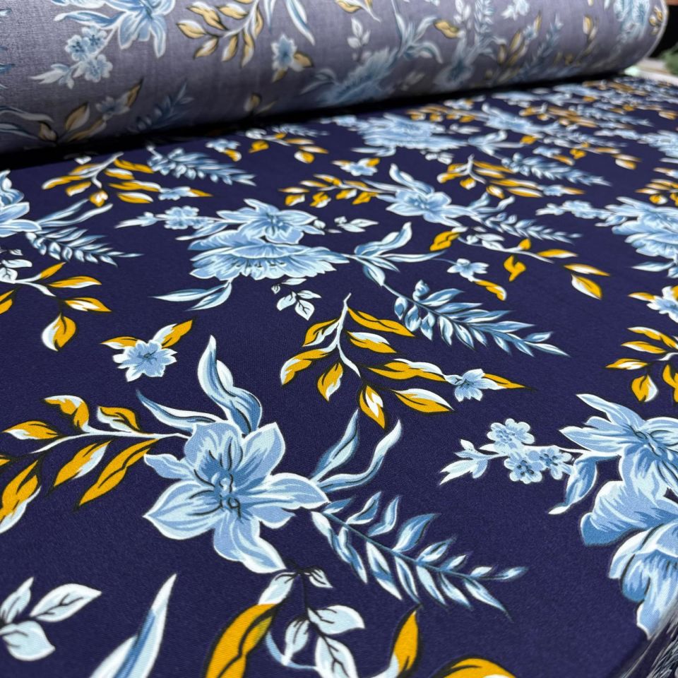 Viskon Kumaş Turuncu Çiçek Desen Lacivert %100 Pamuk
