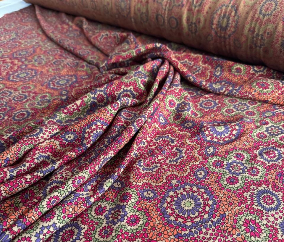 Viskon Kumaş %100 Pamuk Etnik Desen Mercan Renk