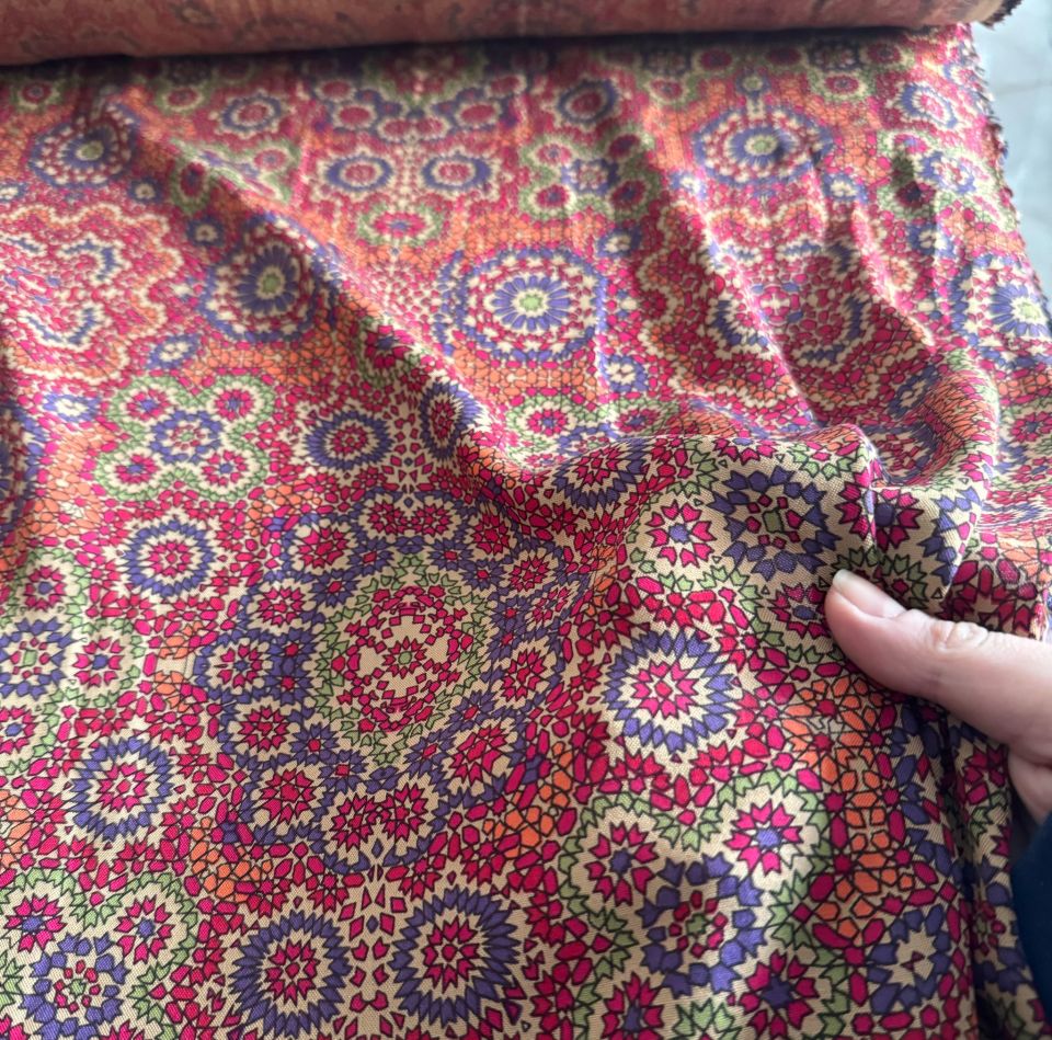 Viskon Kumaş %100 Pamuk Etnik Desen Mercan Renk