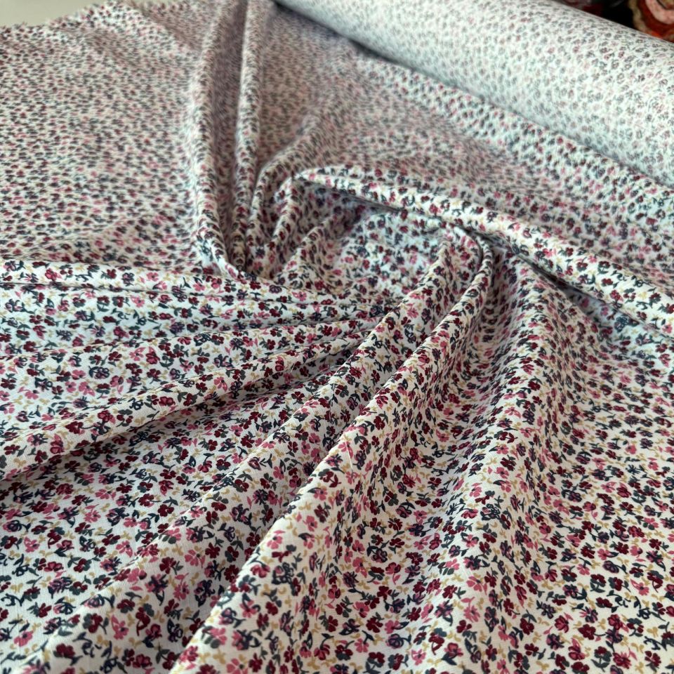 %100 Pamuk Flam Keten Kumaş Pembe Küçük Çiçek Desenli Emprime