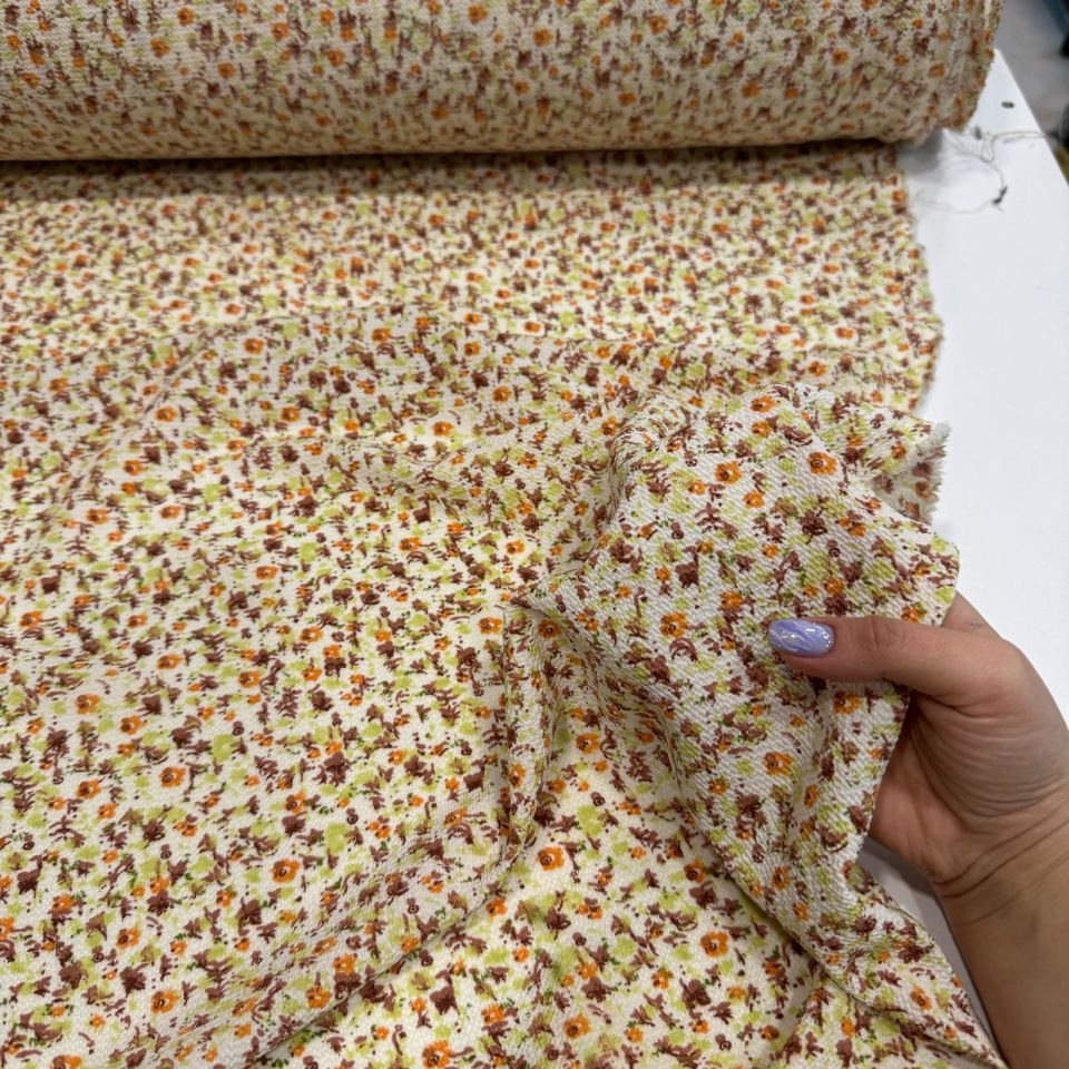 Gofre Kumaş Küçük Çiçek Desenli Emprime Turuncu Çiçek