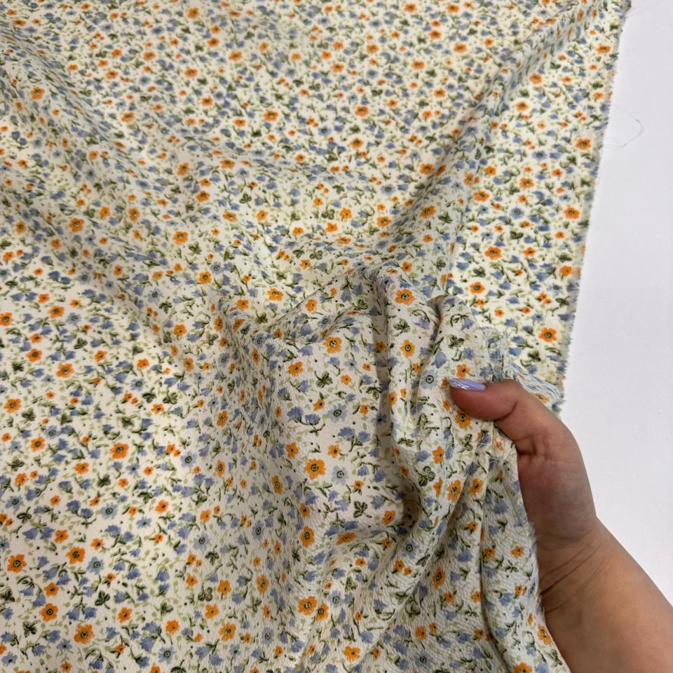 Gofre Kumaş Küçük Çiçek Desenli Emprime  Mavi Turuncu Çiçek