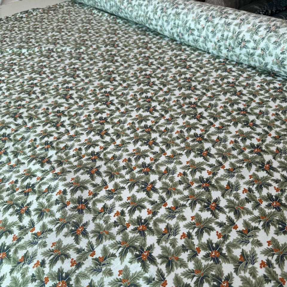 %100 Pamuk Flam Keten Kumaş Kokina Çiçek Desenli Kırmızı Yeşil