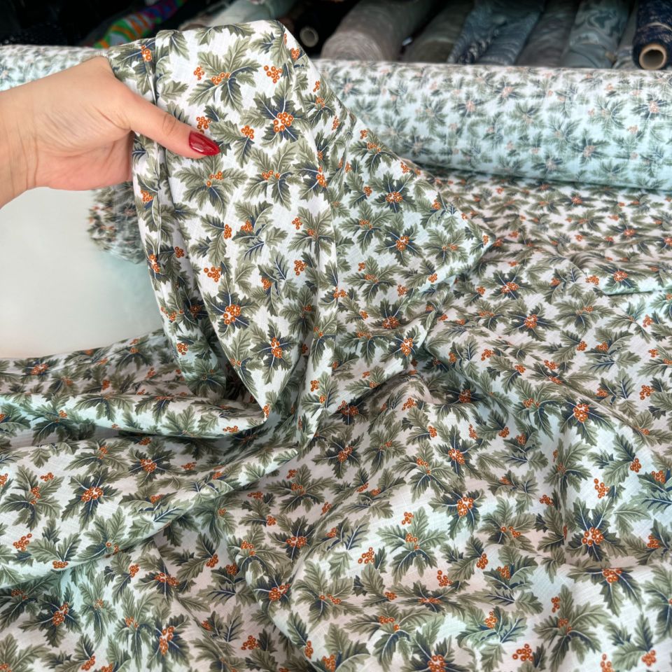 %100 Pamuk Flam Keten Kumaş Kokina Çiçek Desenli Kırmızı Yeşil