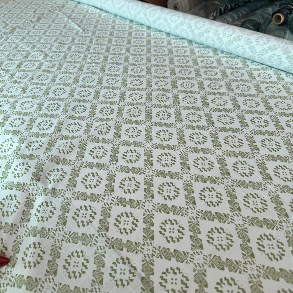 %100 Pamuk Flam Keten Kumaş Su Yeşili Desenli Türk Motifli