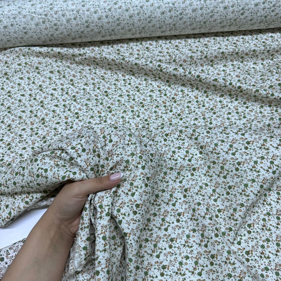 Pamuk Flam Keten Kumaş Küçük Yeşil Çiçek Desen