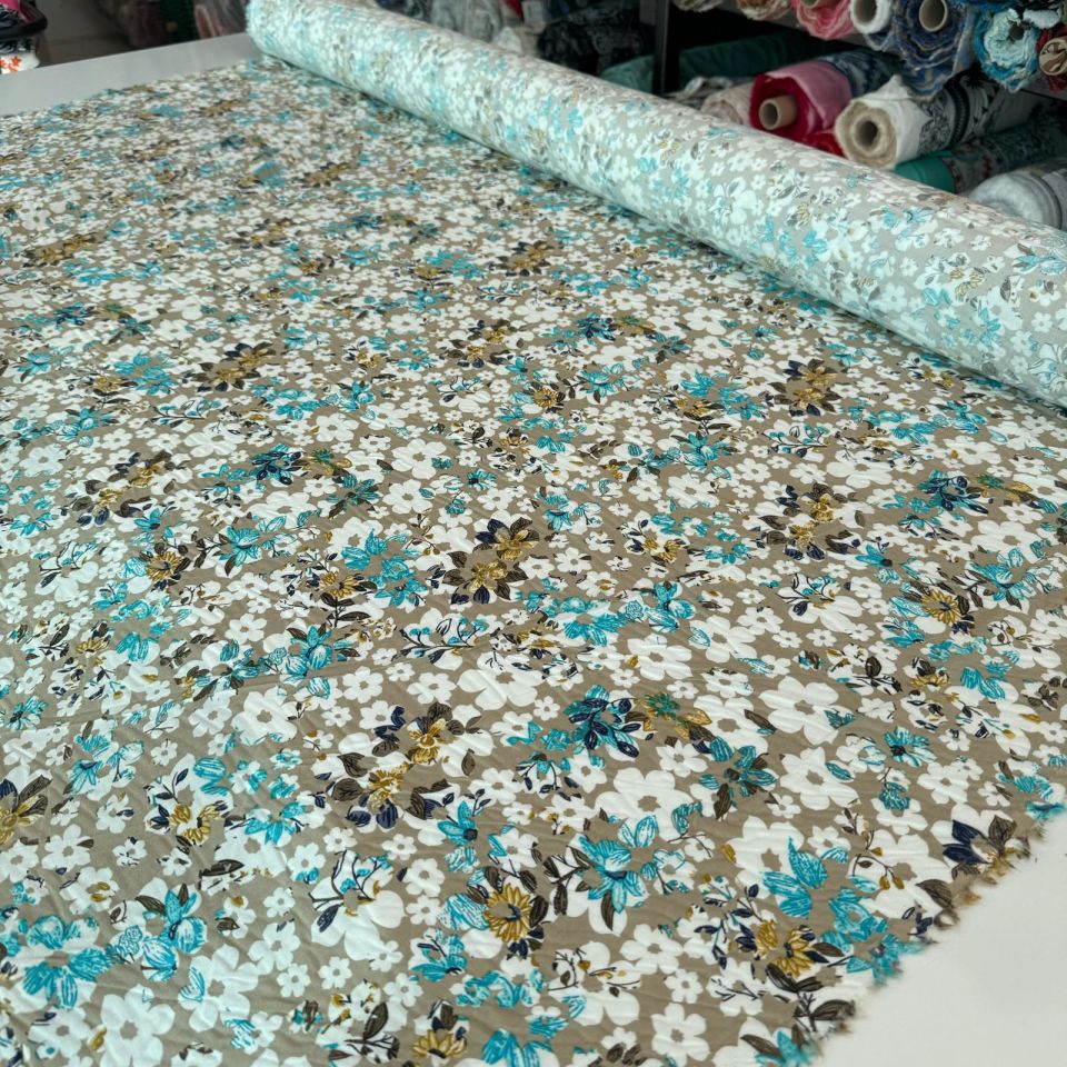 Viskon Kumaş Çiçek Desenli Mavi Çiçekli %100 Pamuk