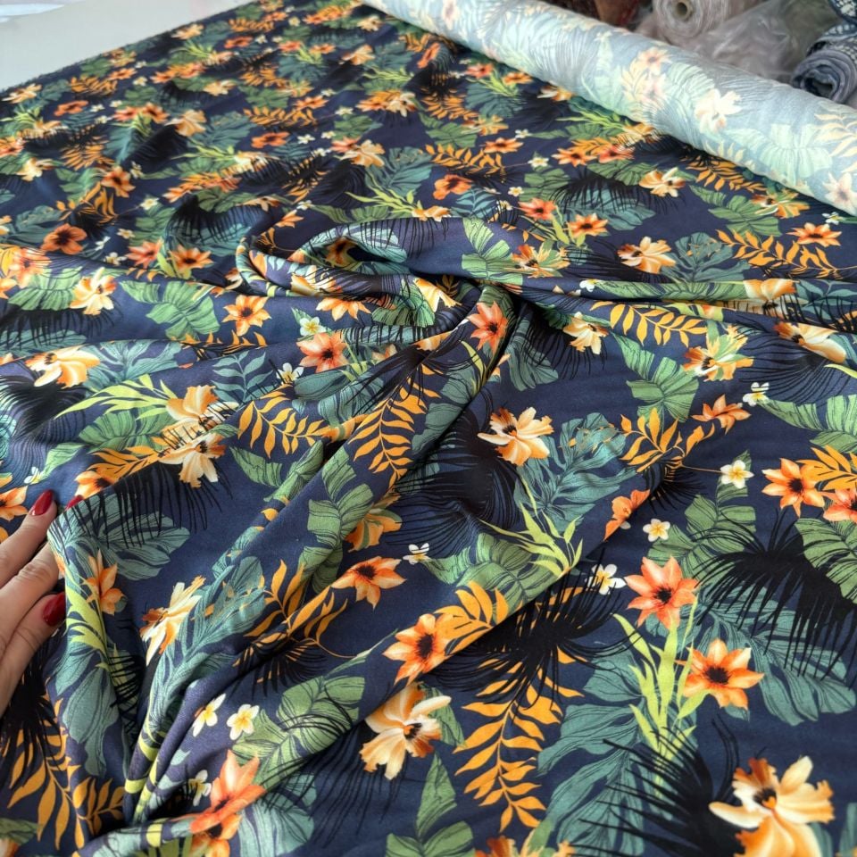 Viskon Kumaş Turuncu Çiçek Desenli %100 Pamuk