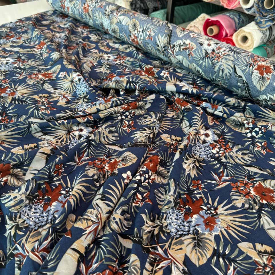 Viskon Kumaş Mavi Kahverengi Çiçek Yaprak Desenli %100 Pamuk