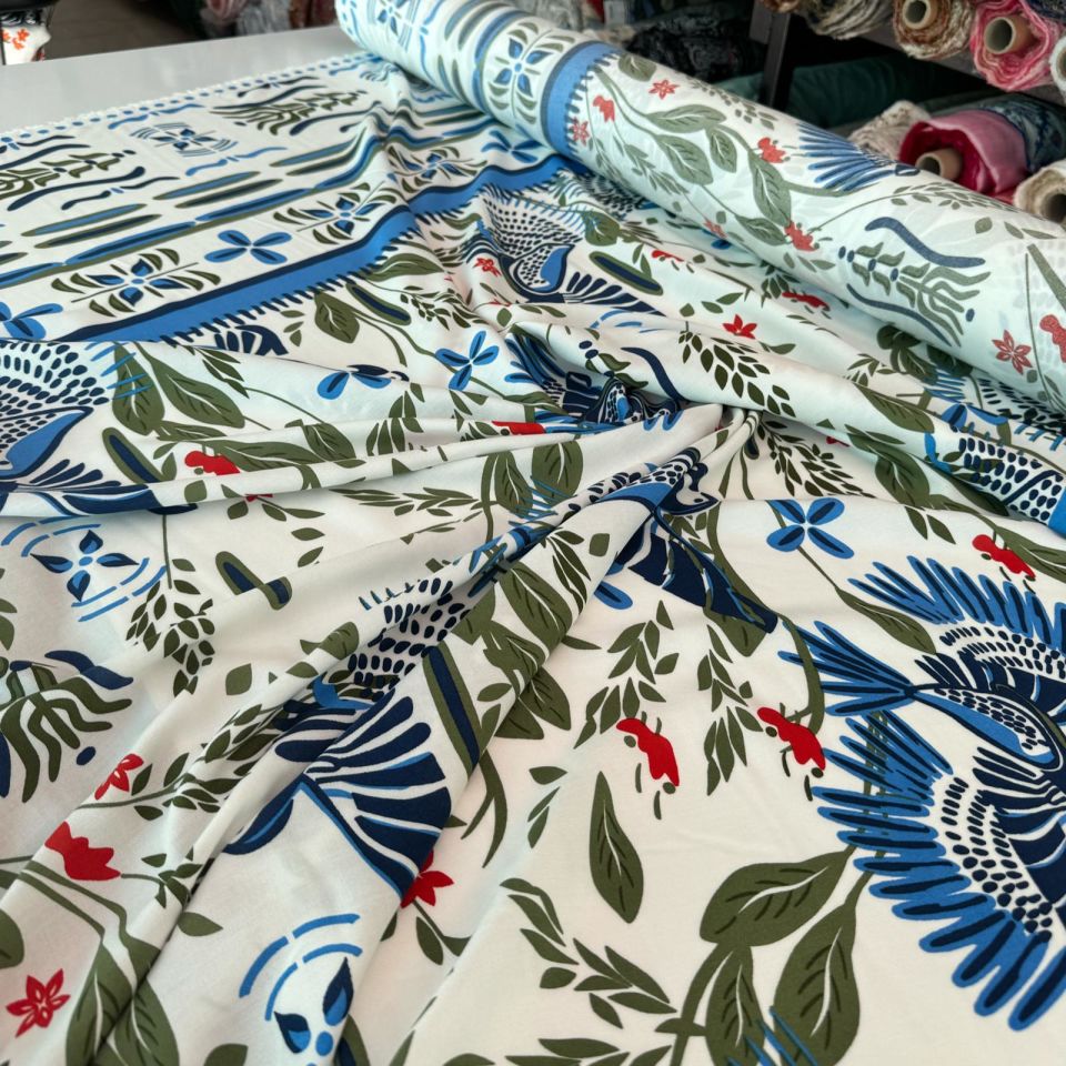 Viskon Kumaş Mavi Çiçek Desenli %100 Pamuk