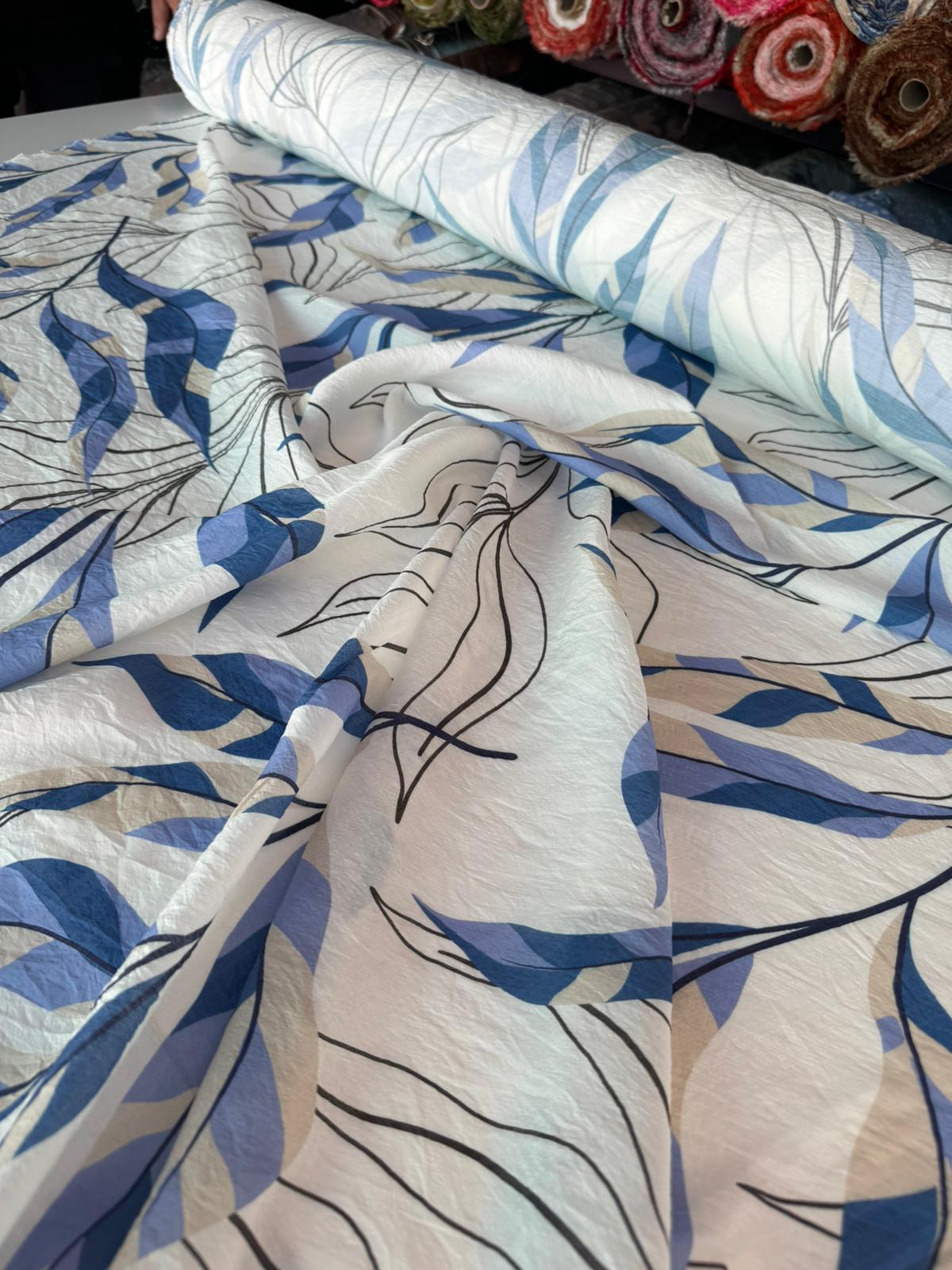 Mango Şifon Kumaş Çiçek Desenli Mavi Renk