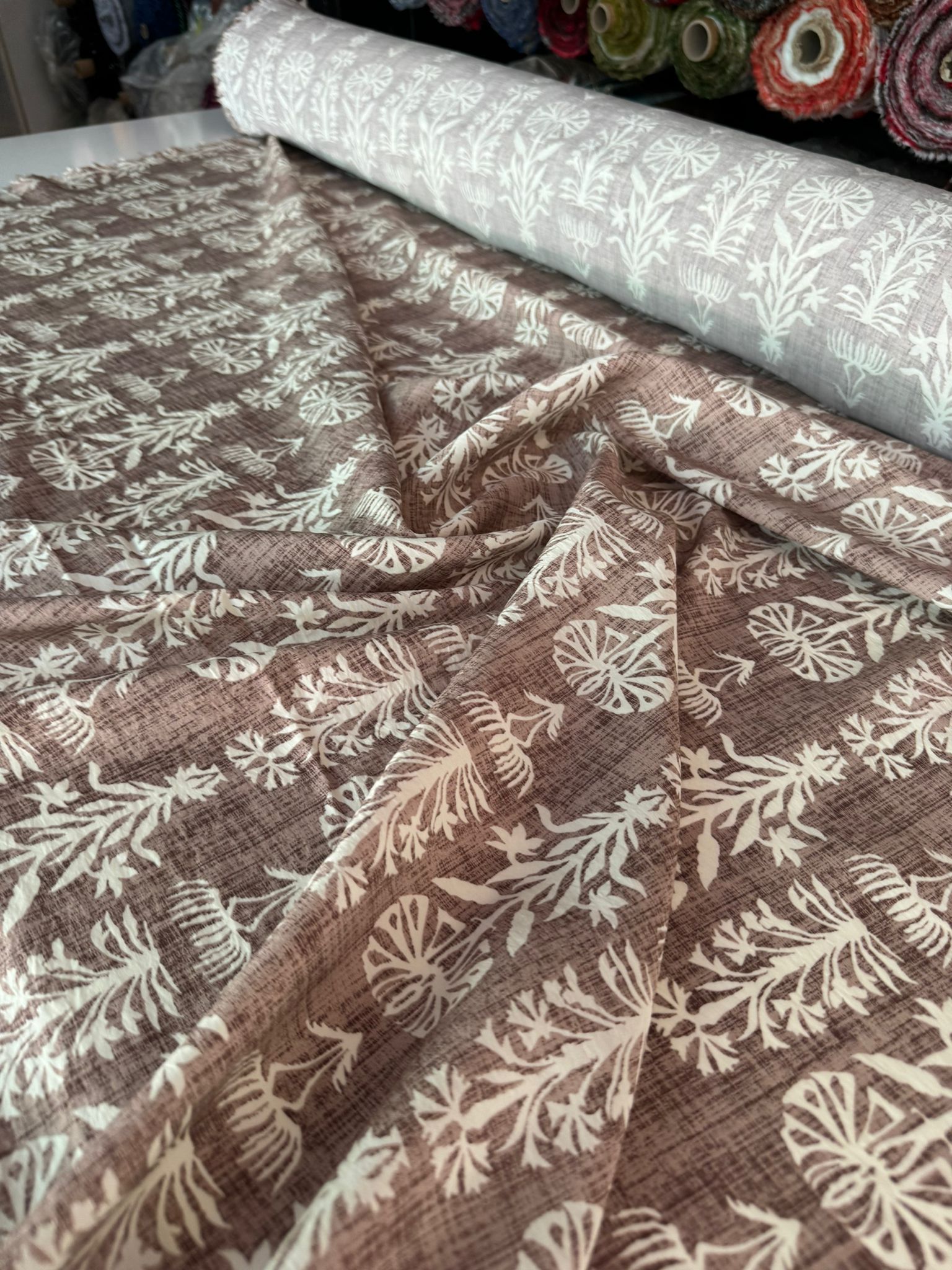 Ayrobin Kumaş Modal Etnik Desenli Çiçek Desenli Taba Kahverengi