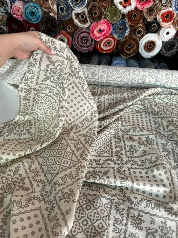 Ayrobin Kumaş Modal Etnik Desenli Vizon Renk Çiçekli