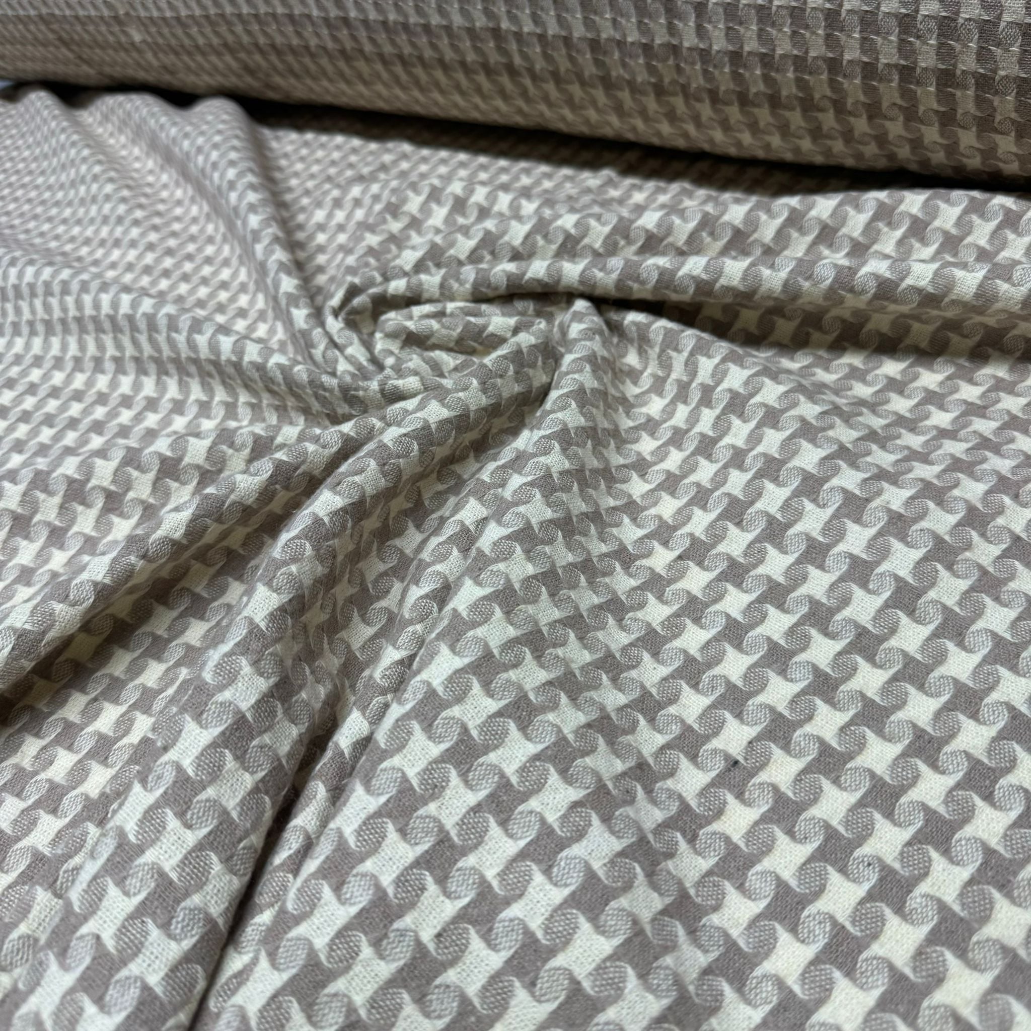 Kazayağı Desen Tüvit Kumaş Bej Renk