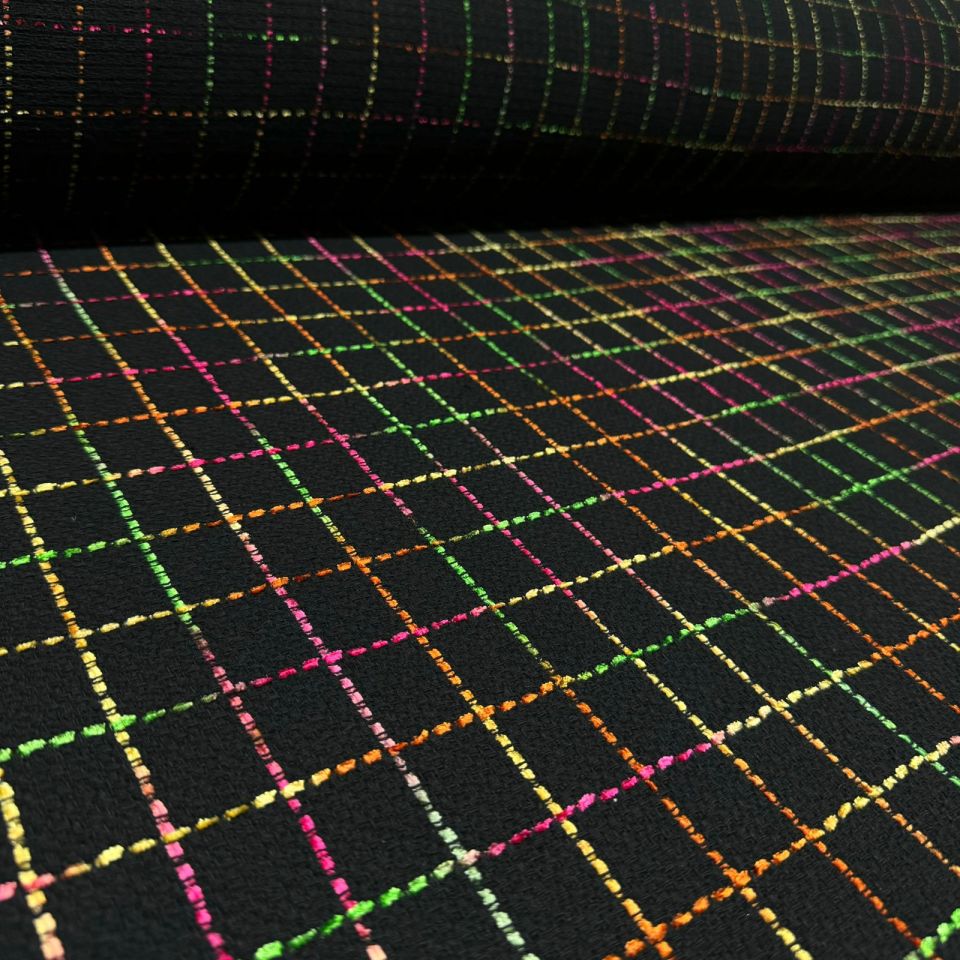 Tüvit Şanel Kumaş Renkli Siyah Renk