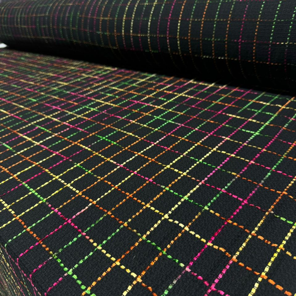 Tüvit Şanel Kumaş Renkli Siyah Renk