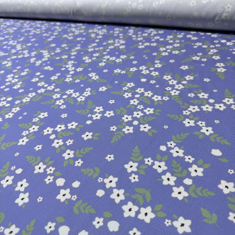Belmando Viskon Kumaş Mavi Renk Papatya Çiçek Desen