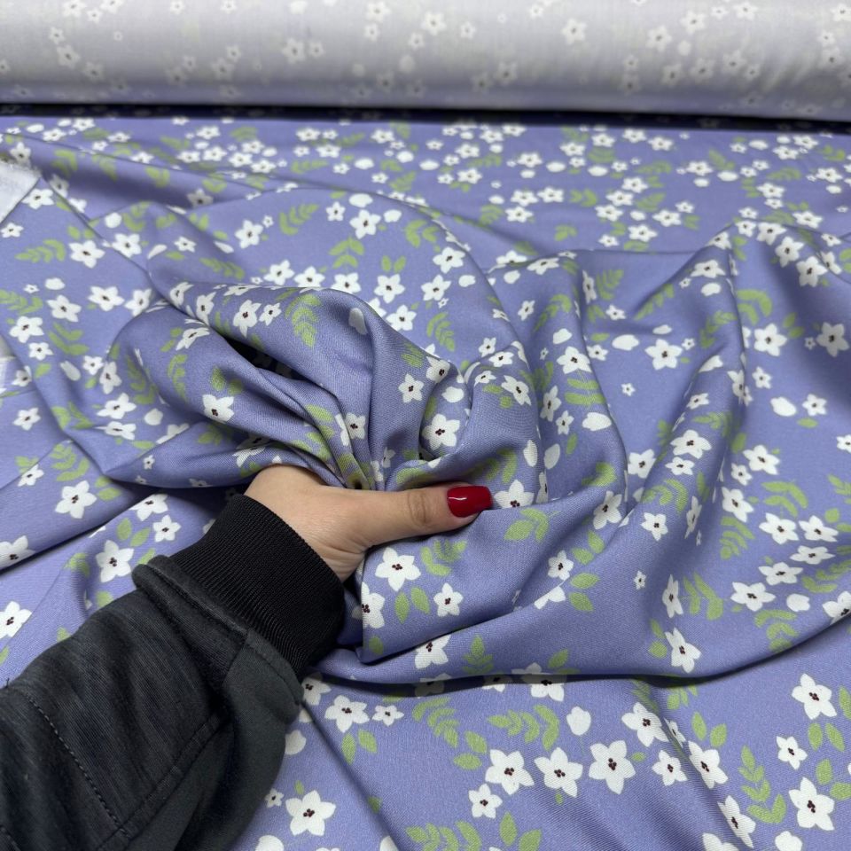 Belmando Viskon Kumaş Mavi Renk Papatya Çiçek Desen