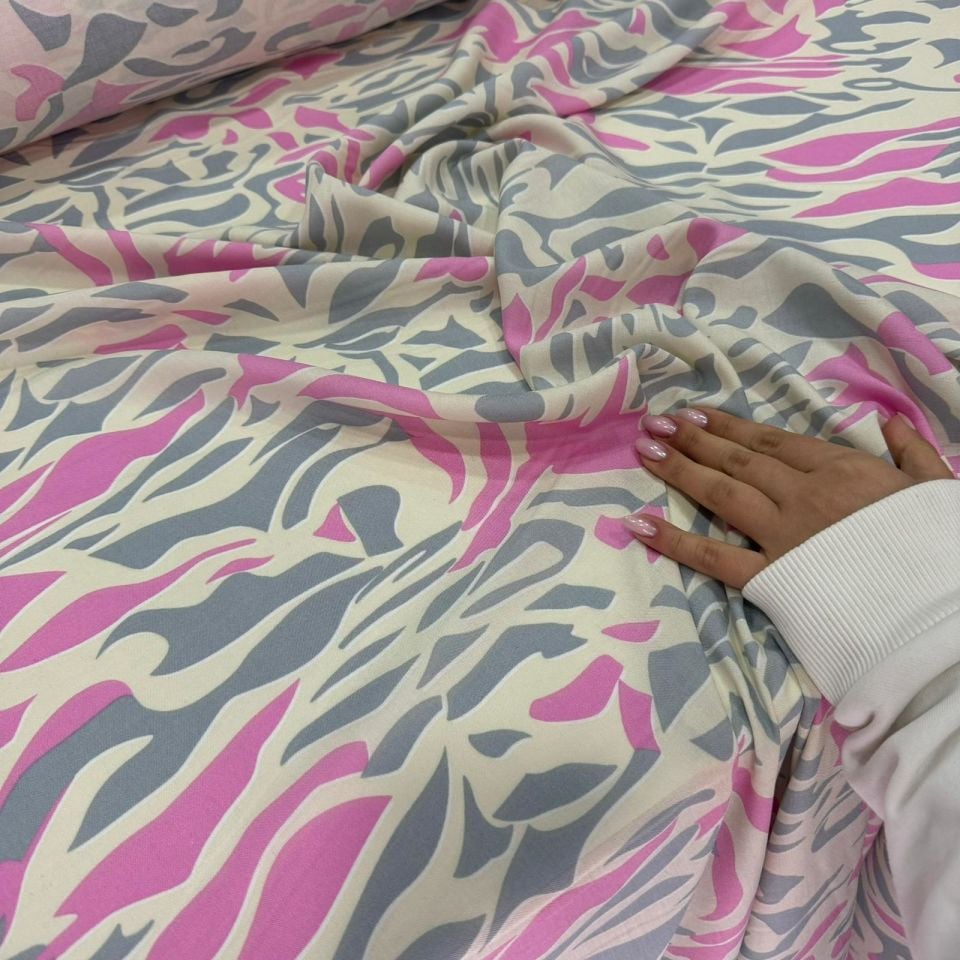 İthal Viskon Kumaş Sulu Desen %100 Pamuk Desenli Viskon Pembe