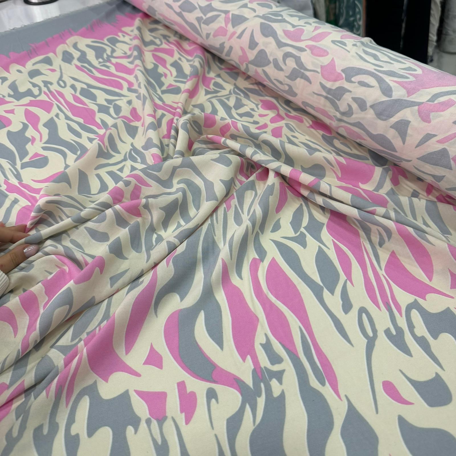 İthal Viskon Kumaş Sulu Desen %100 Pamuk Desenli Viskon Pembe