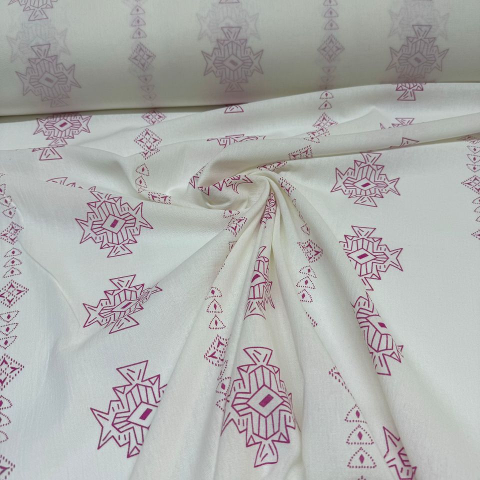 Organik Pamuk Şile Bezi Kumaş Pembe Renk Etnik Desenli Beyaz Zemin