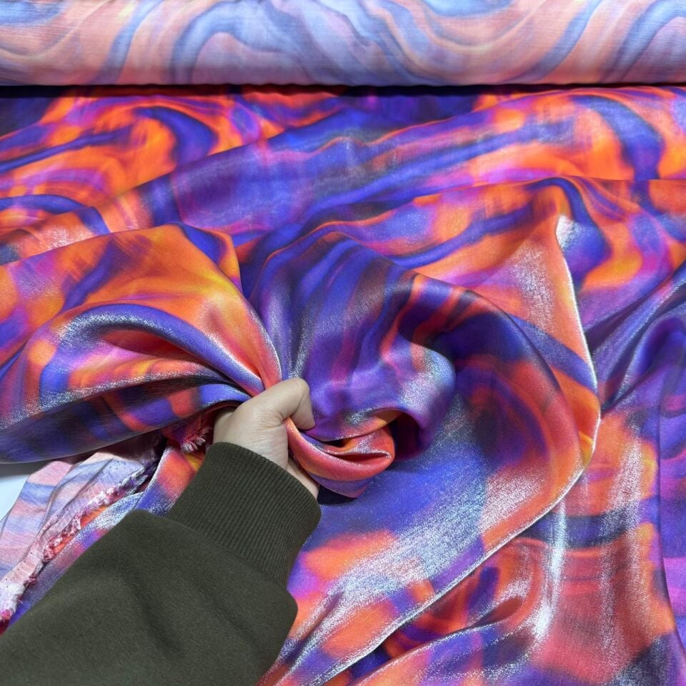 Floş Saten Kumaş Parlak Işıltılı Çift En Mor Turuncu Desenli