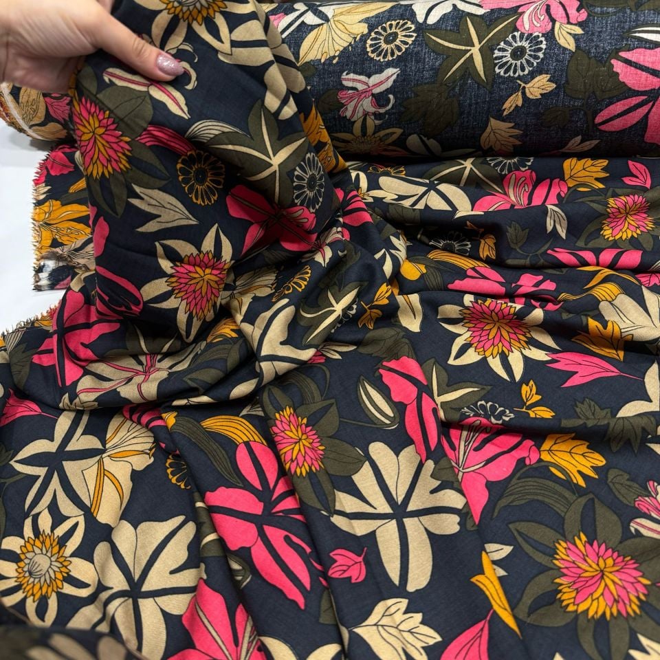 İthal Viskon Kumaş Renkli Çiçek Desenli Pembe Turuncu %100 Pamuk