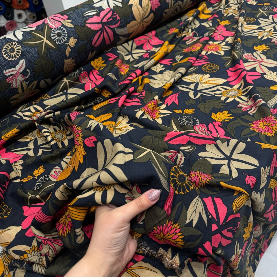 İthal Viskon Kumaş Renkli Çiçek Desenli Pembe Turuncu %100 Pamuk