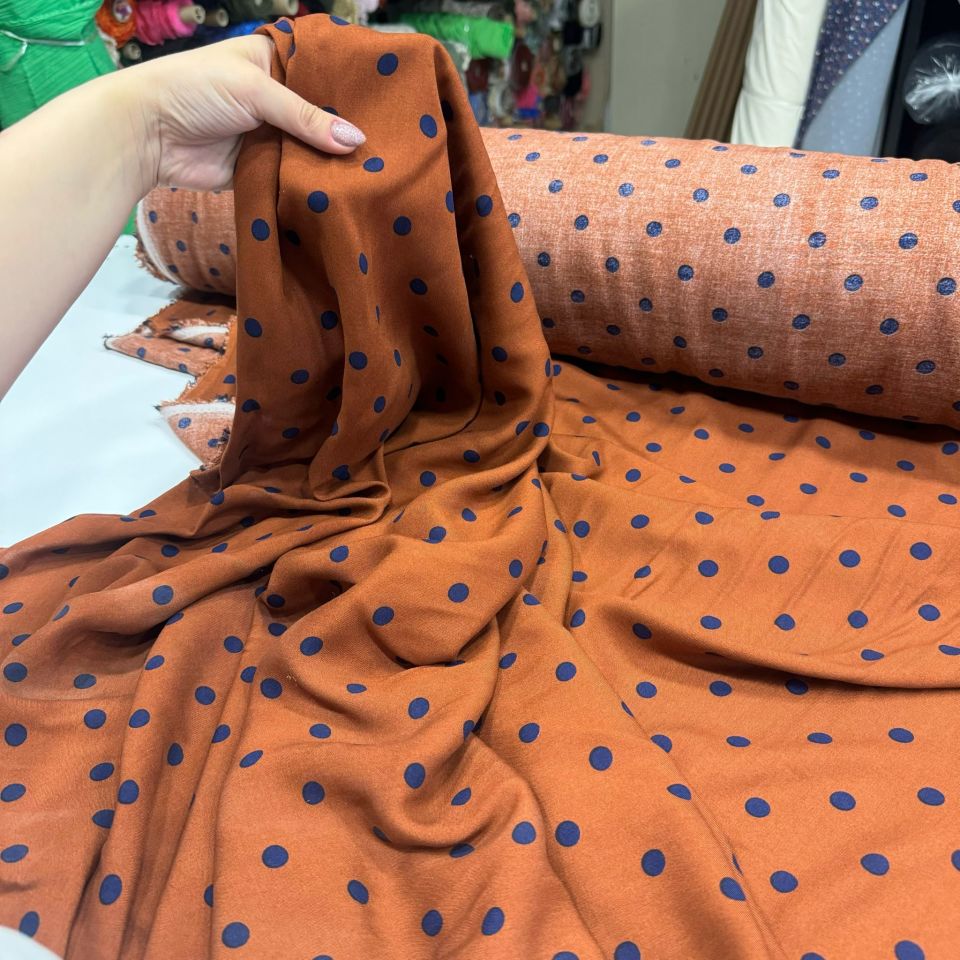 İthal Viskon Kumaş Puantiyeli Turuncu Lacivert %100 Pamuk