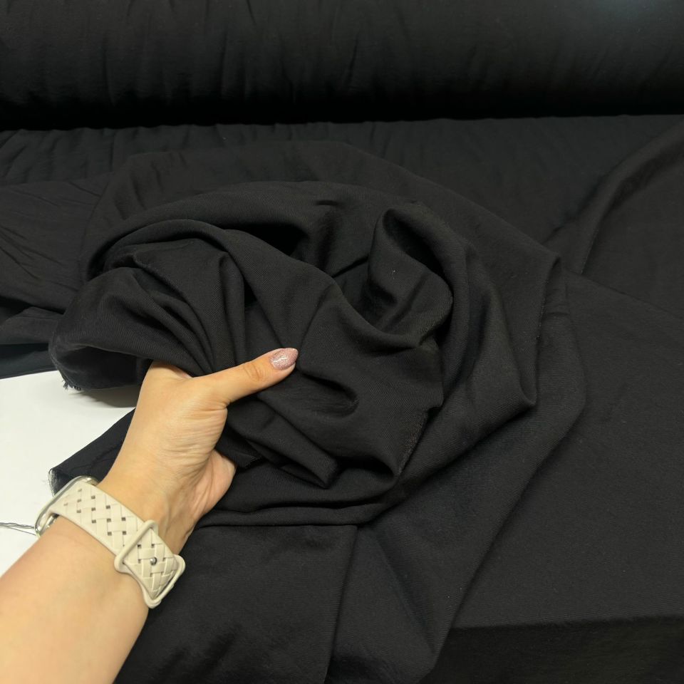 Taşlanmış Cupro Kumaş Siyah Renk