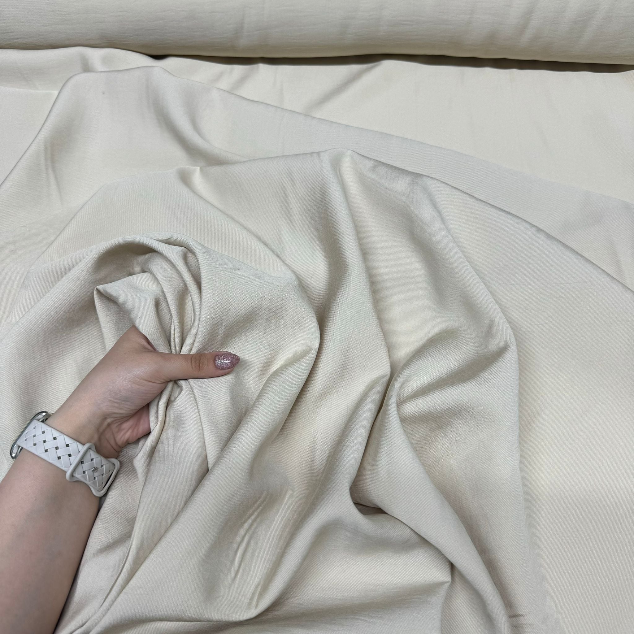 Taşlanmış Cupro Kumaş Açık Bej Renk