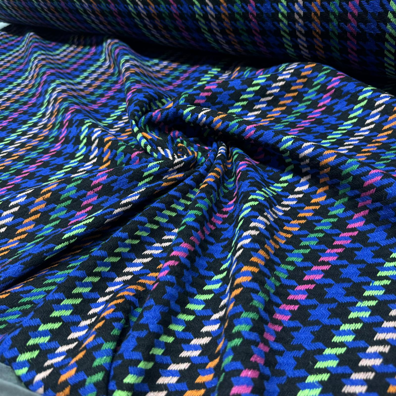 Tüvit Şanel Kumaş Kazayağı Desenli Lacivert Renk