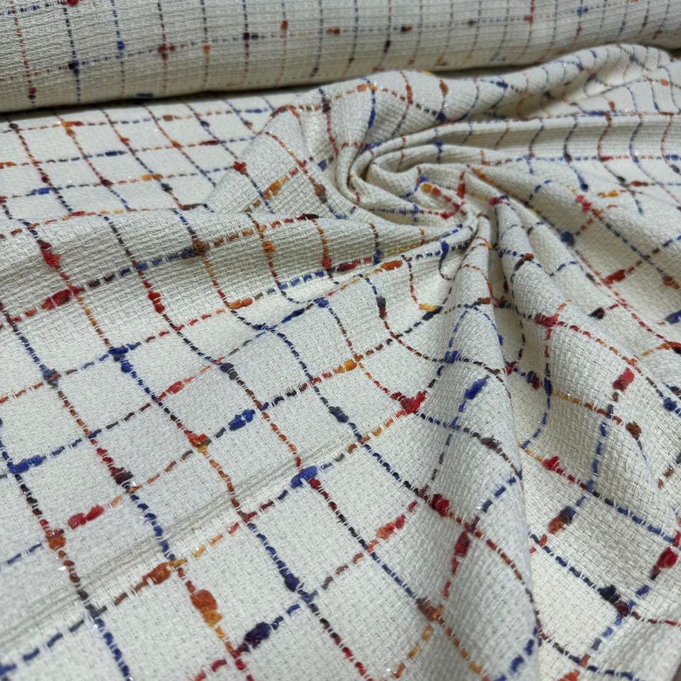 Tüvit Şanel Kumaş Ekru Renk Simli