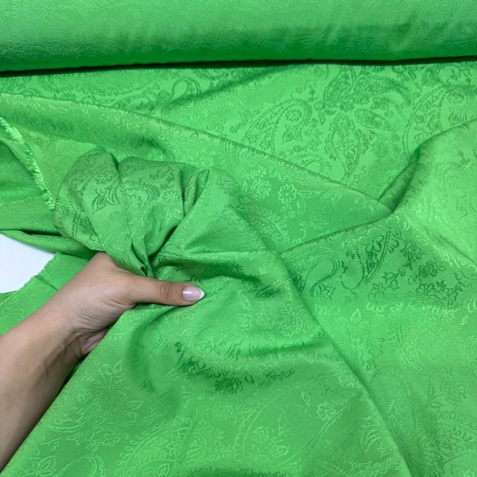 Fıstık Yeşili Saten Dokuma Kumaş Parlak En 150 cm