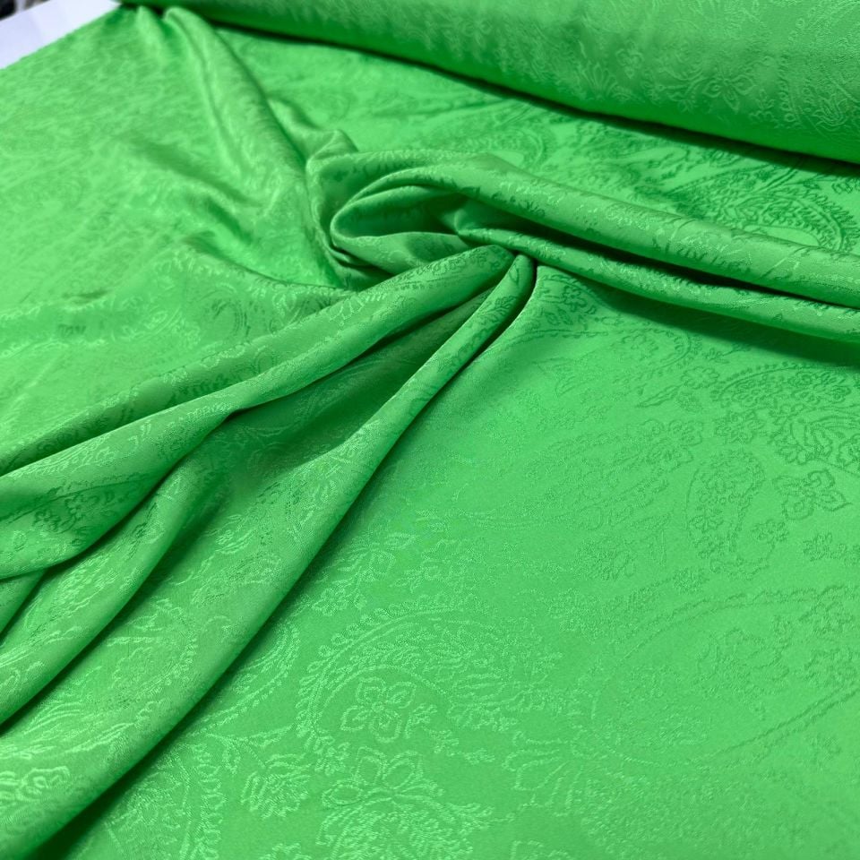 Fıstık Yeşili Saten Dokuma Kumaş Parlak En 150 cm