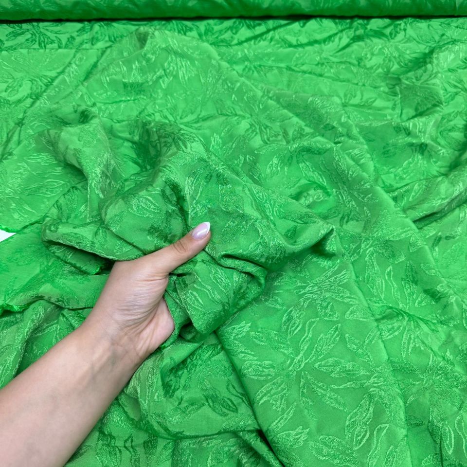 Fıstık Yeşili Saten Dokuma Kumaş Parlak En 150 cm