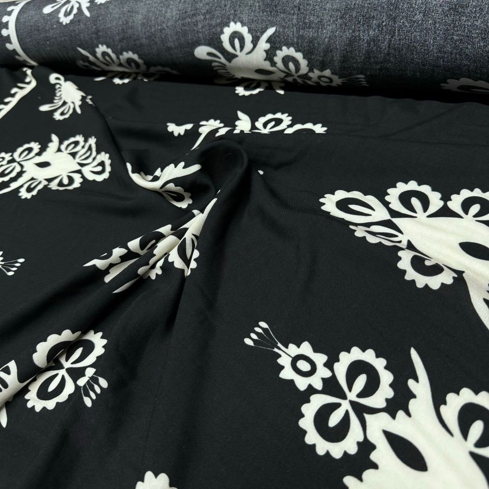 İthal Viskon Kumaş Su Yolu Etnik Desen %100 Pamuk Çift En Siyah Renk