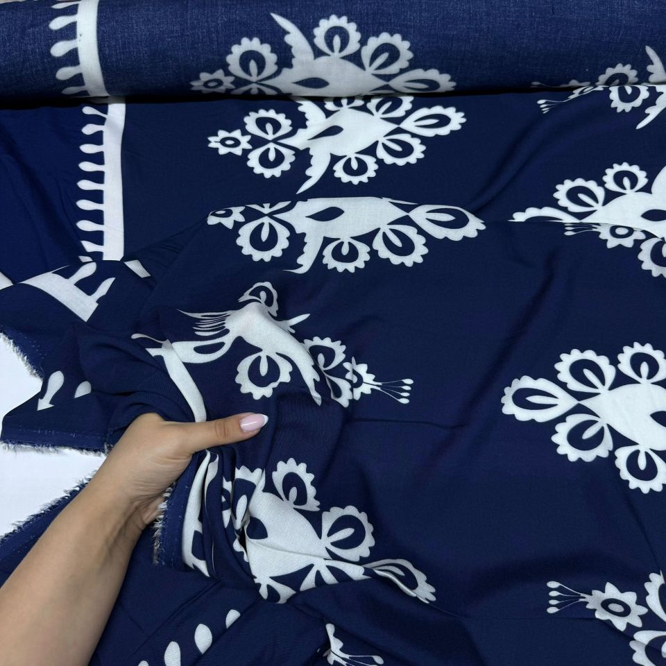 İthal Viskon Kumaş Su Yolu Etnik Desen %100 Pamuk Çift En Lacivert Renk