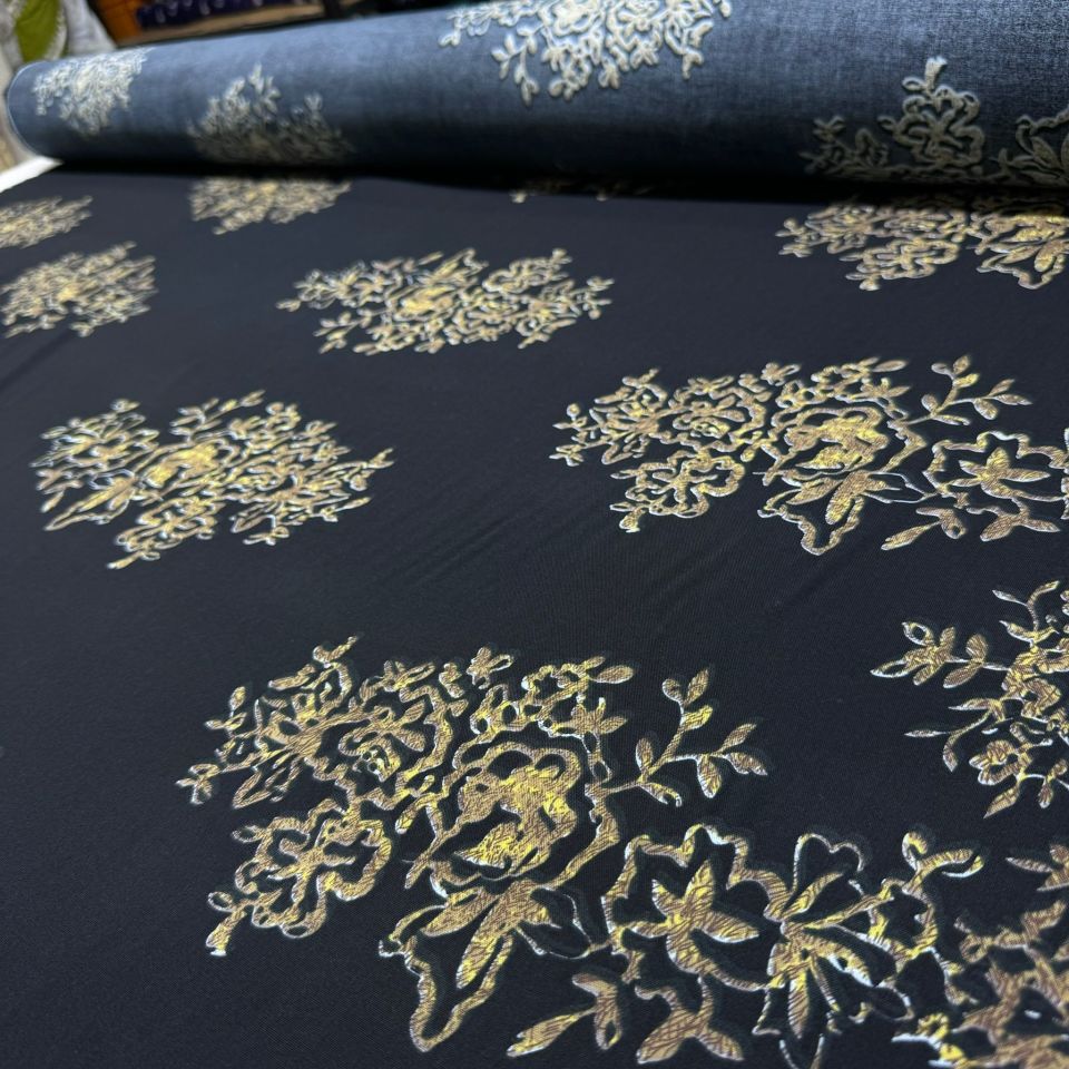 İthal Viskon Kumaş Damask Desen Motifli %100 Pamuk Çift En Siyah Renk