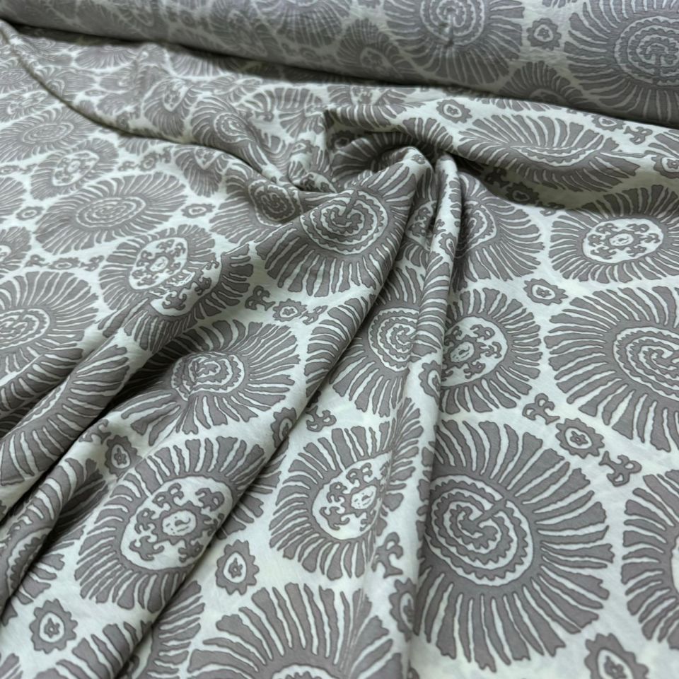 Ayrobin Kumaş Damask Desenli Yuvarlak Motifli En 150 cm Etnik Desen Antrasit Renk